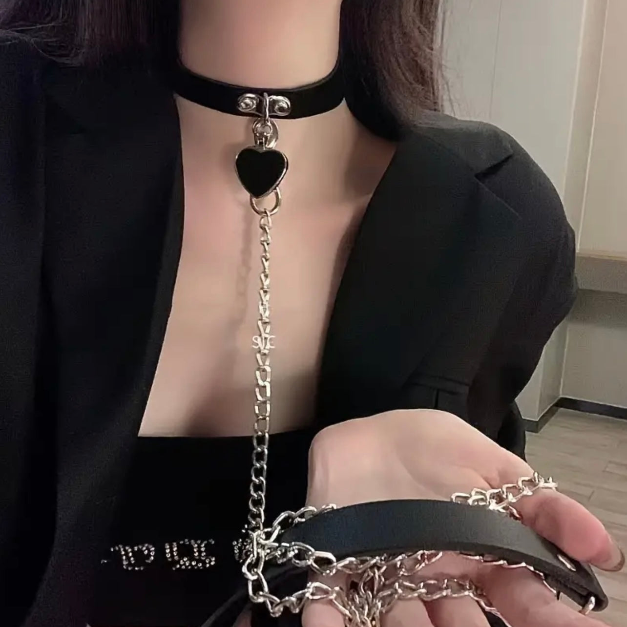 Bella's Fantasy Gothic Bondage Heart Pendant PU Leather Necklace Collar Adjustable Choker one size